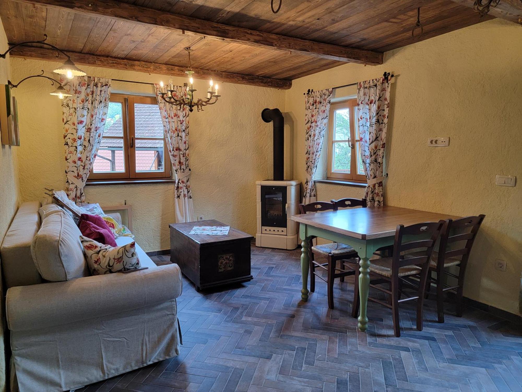 Rose Garden Apartment Ljubno Екстериор снимка